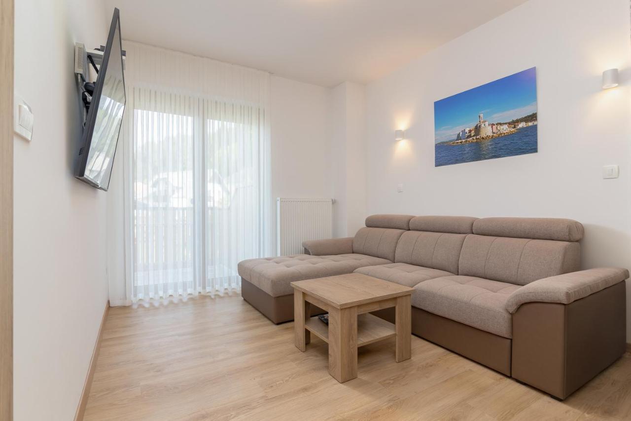 קרנייסקה גורה Vila Vita Apartments מראה חיצוני תמונה